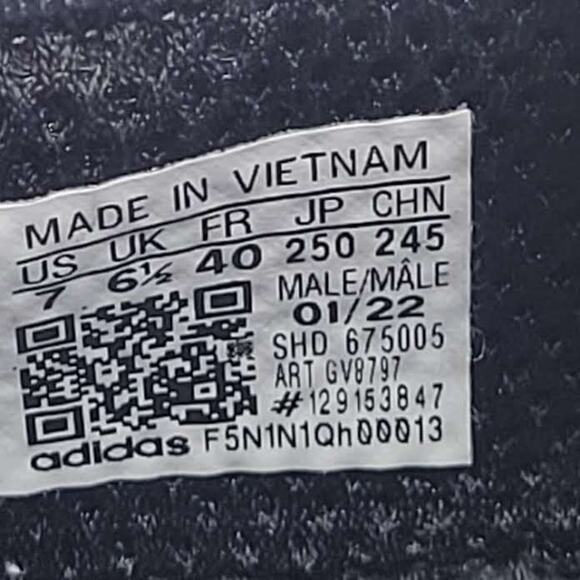 Adidas NMD_R1  Mens Athletic Running Shoes Grey Camo GV8797 Size 7 US 40 FR main image 15